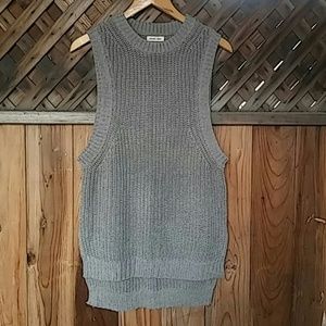Silence + Noise grey sleeveless sweater top